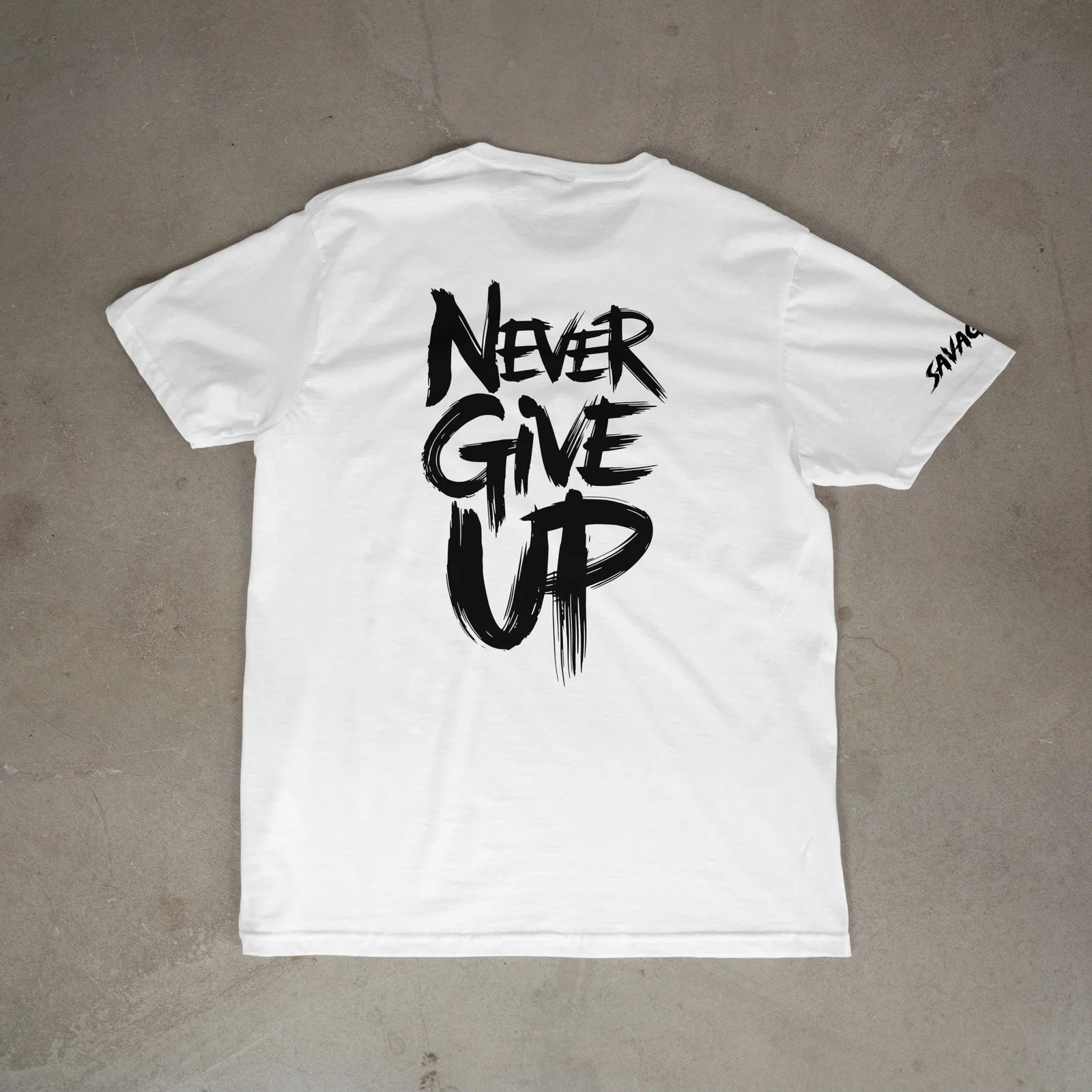 Tricou "NEVER GIVE UP"